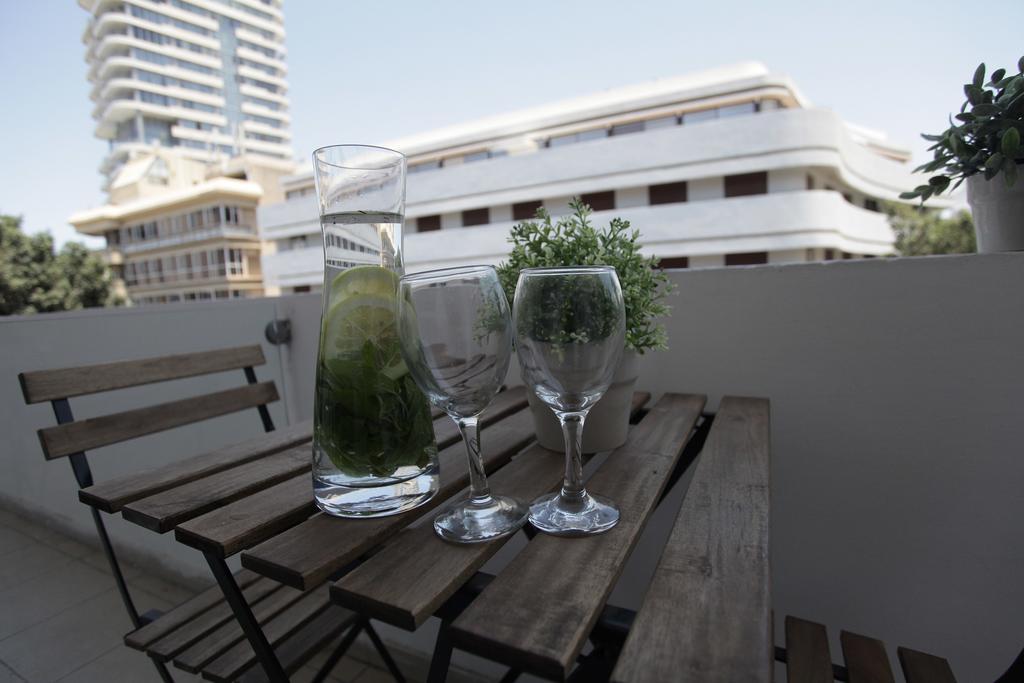 Olive The White House Hotel Tel Aviv Exterior photo